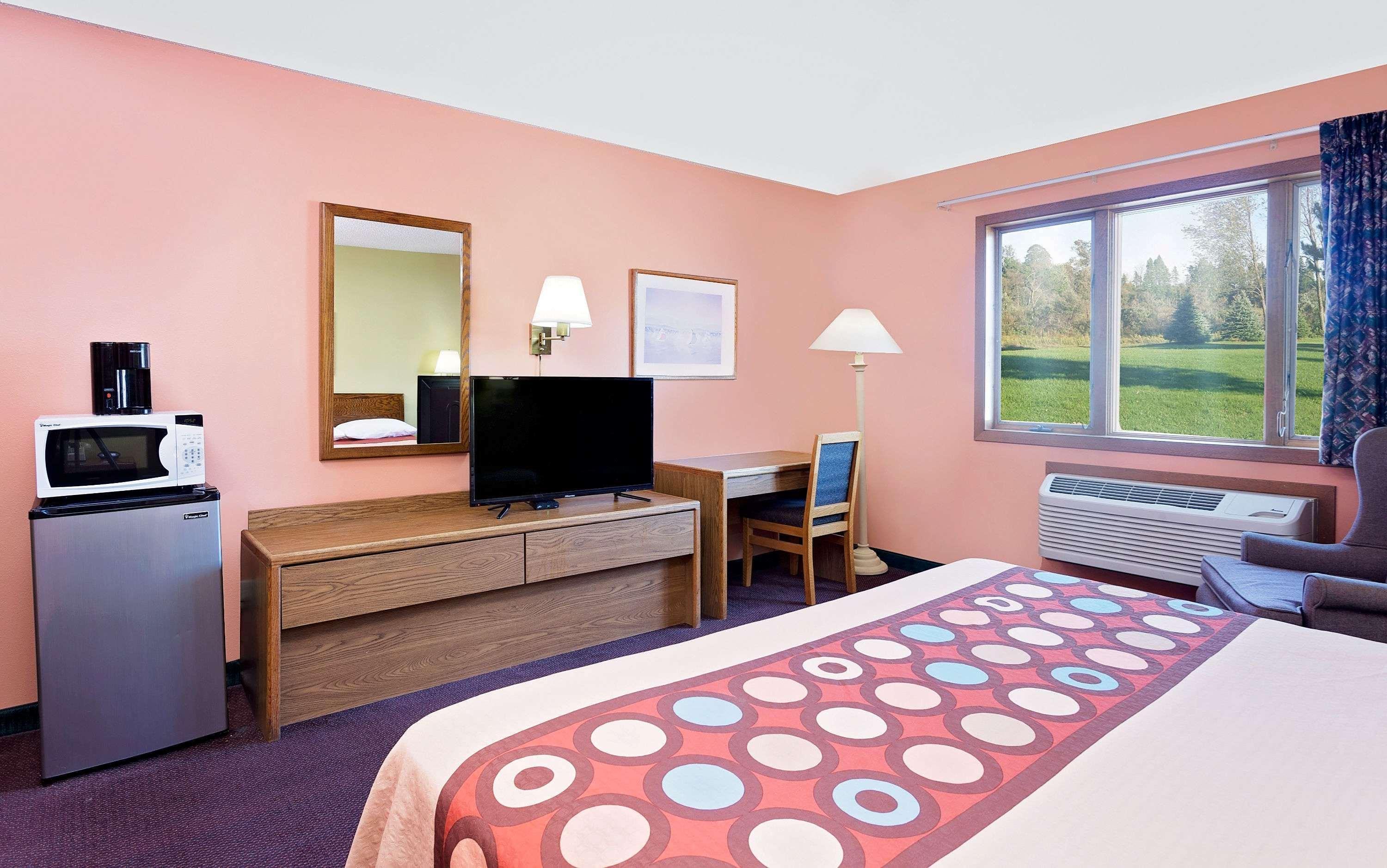 Super 8 By Wyndham Sturgeon Bay Exterior foto